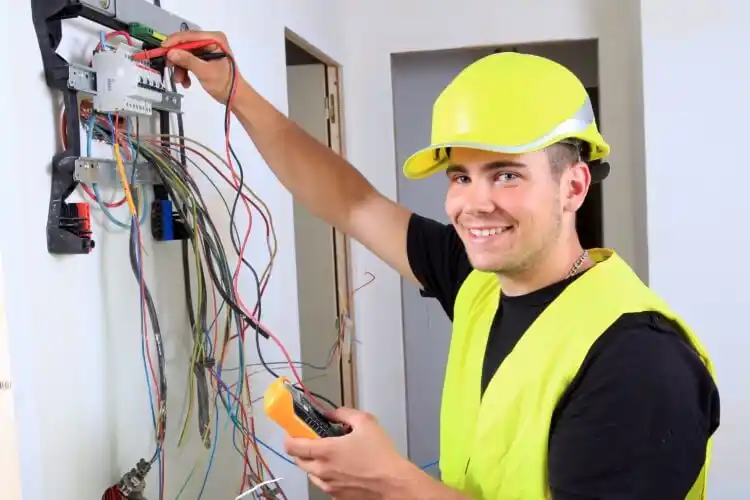 elektricien Amstenrade